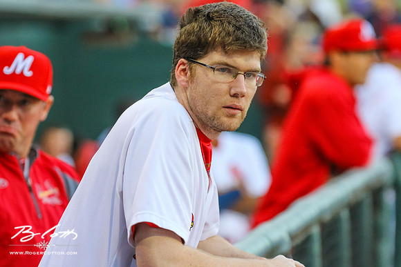Redbirds 04-09-16-024
