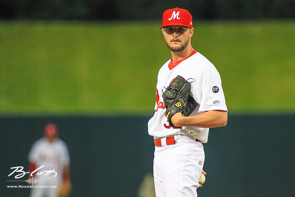 Redbirds081615-157
