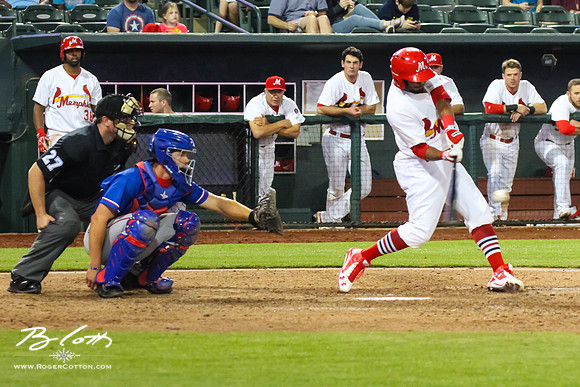 Redbirds-04-23-098