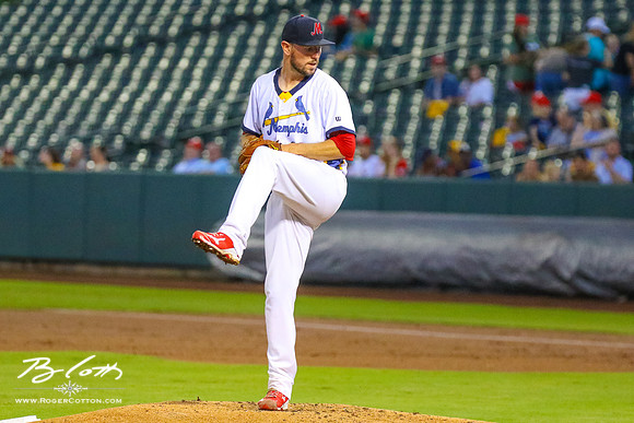 redbirds082516-092