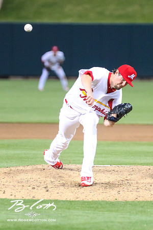 Redbirds-04-23-048
