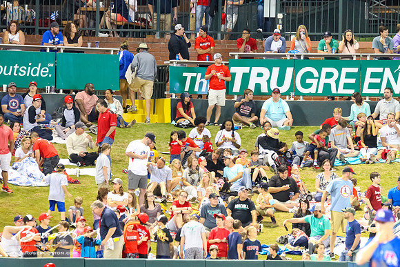 Redbirds-04-23-088