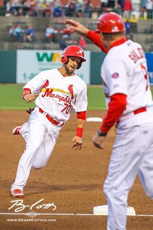 Redbirds 04-09-16-060