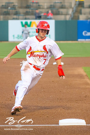 Redbirds 04-09-16-049