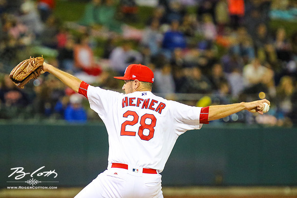 Redbirds 04-09-16-081