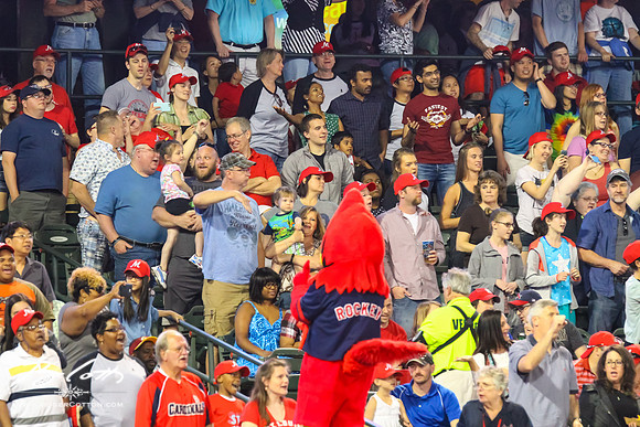 Redbirds-04-23-085